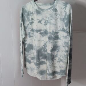 Sonoma Tie-Dye Long Sleeve Tee - Blue and White